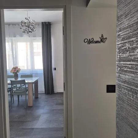 Sweethome Elegance Apartment