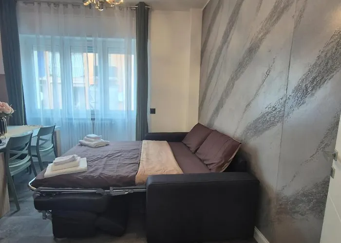 Apartment Sweethome Elegance